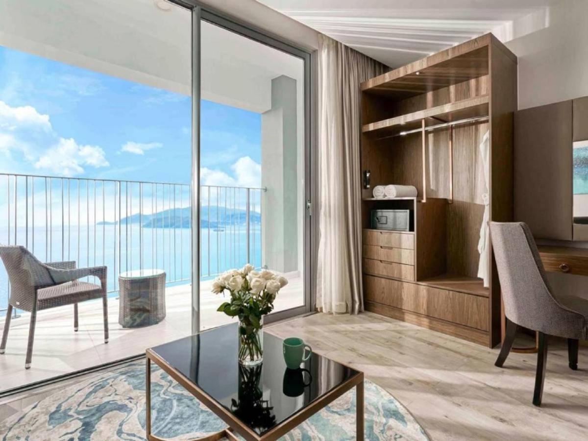 Panorama Lyn Beachfront Apartment نها ترانج المظهر الخارجي الصورة