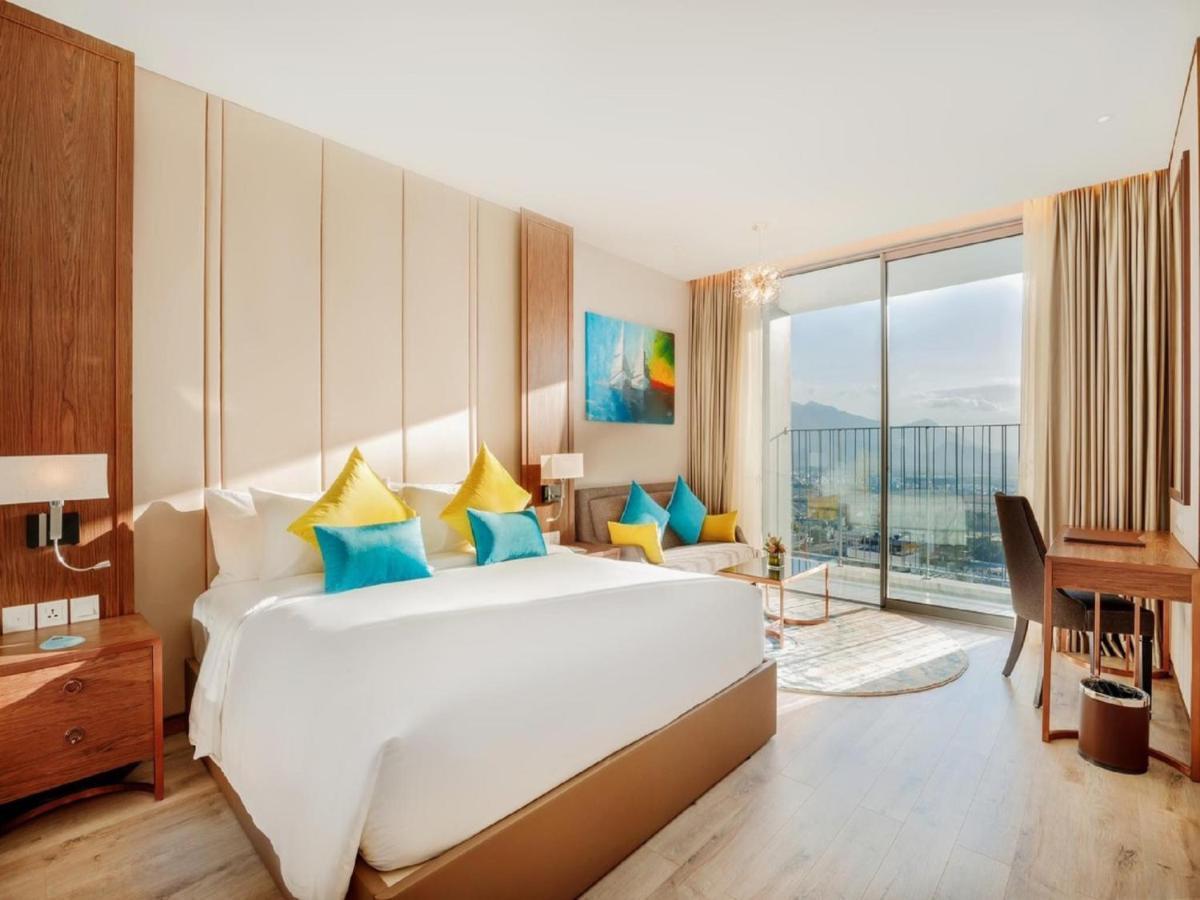Panorama Lyn Beachfront Apartment نها ترانج المظهر الخارجي الصورة